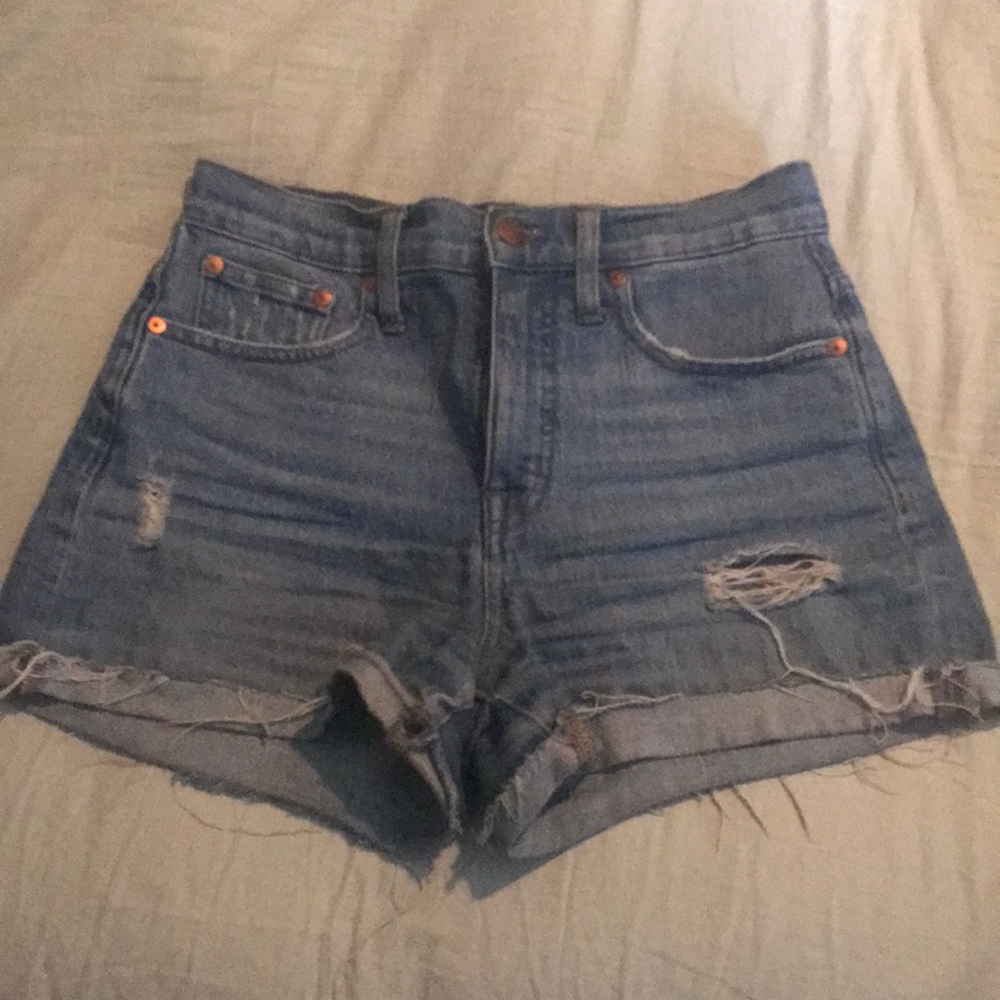 Made well high rise shorts size 25